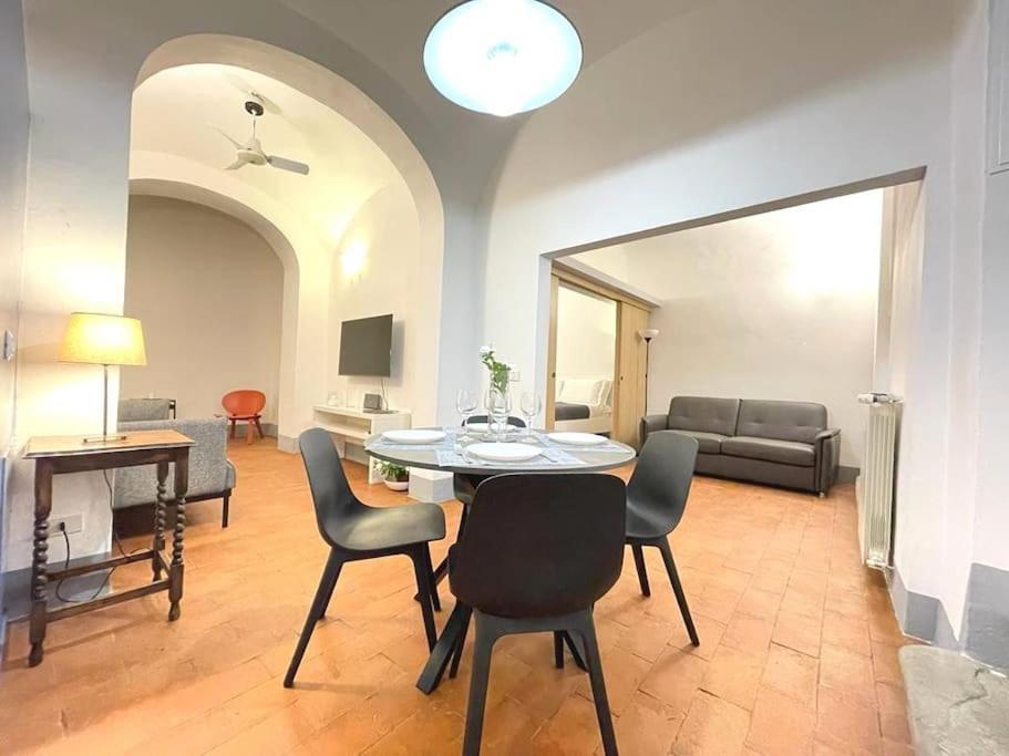 Appartement La Casa Di Ugo-A Due Passi Dal Duomo à Florence Extérieur photo